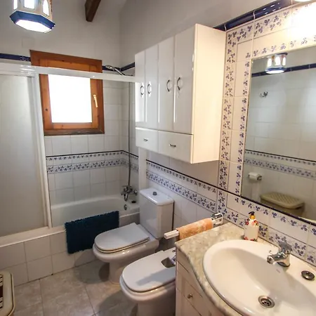 Villa Desig - With Private Swimming Pool In